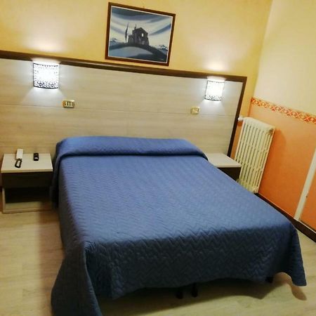 Hotel Ludovici Fiuggi Buitenkant foto