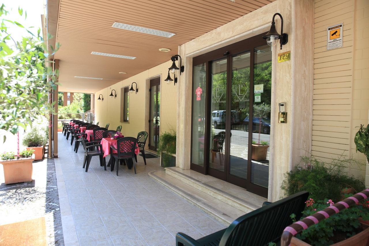 Hotel Ludovici Fiuggi Buitenkant foto